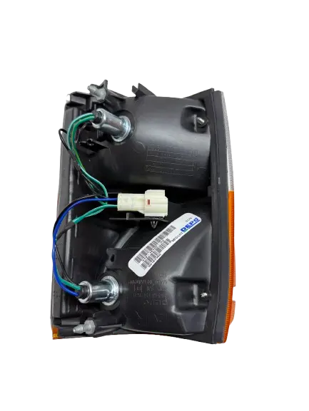 Turn Signal Lamp For Isuzu Passenger Side (RH) NPR NPR-HD NQR NRR 4HK1 4BD2 1994-2006 icjtruckparts