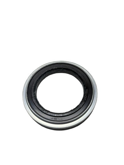 Oil Seal Rear Hub Inner For Isuzu NRR NQR 4HE1 4.8L 4HK1 5.2L 1999-2016
